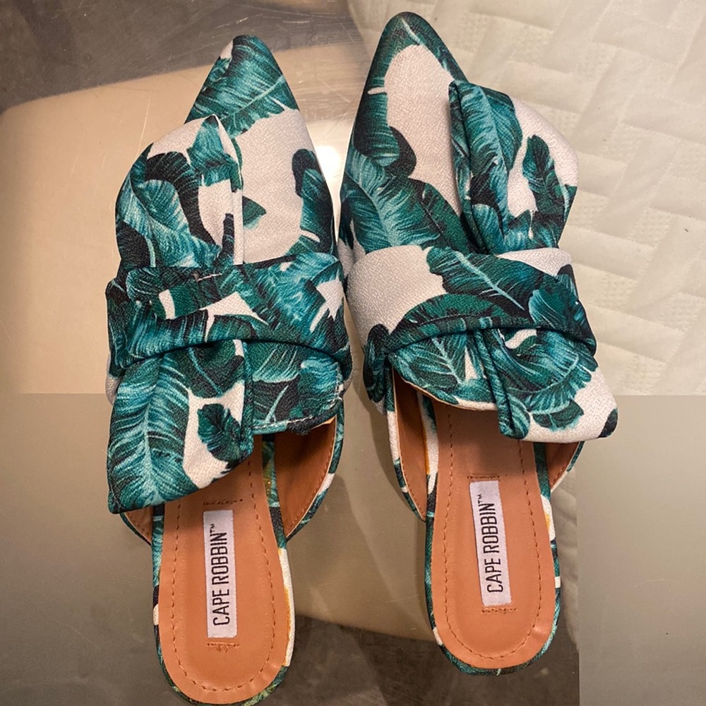 Cape Robbin loafers